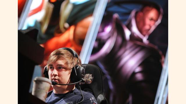 Los especialistas Newzoo y Repucom estiman un alza desde los US$ 194 millones en 2014 a 564 millones en 2017, alimentada por un público que crecerá de 89 a 145 millones personas en el mismo periodo. La cifra subiría a 400 millones de personas en 2020, seg