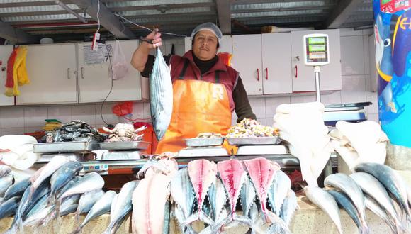Precios de pescados bajaron significativamente en setiembre. Precio del perico retrocedió en 25%.