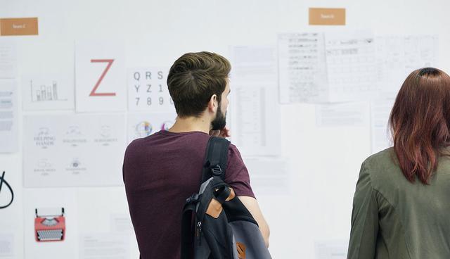 FOTO 10 | No tenga miedo de responsabilizar a la escuela y al programa, y cambie de escuela si es necesario. Muchos profesionales dejan los programas de MBA debido a algunos de los problemas mencionados anteriormente. Si bien esta decisión puede hacerlo perder un semestre de trabajo y el costo de la matrícula, sería un error quedarse y desperdiciar un buen dinero y más tiempo. No asuma que está estancado si se inscribió en un programa malo: comience a explorar opciones de inmediato. (Foto: Pixabay)