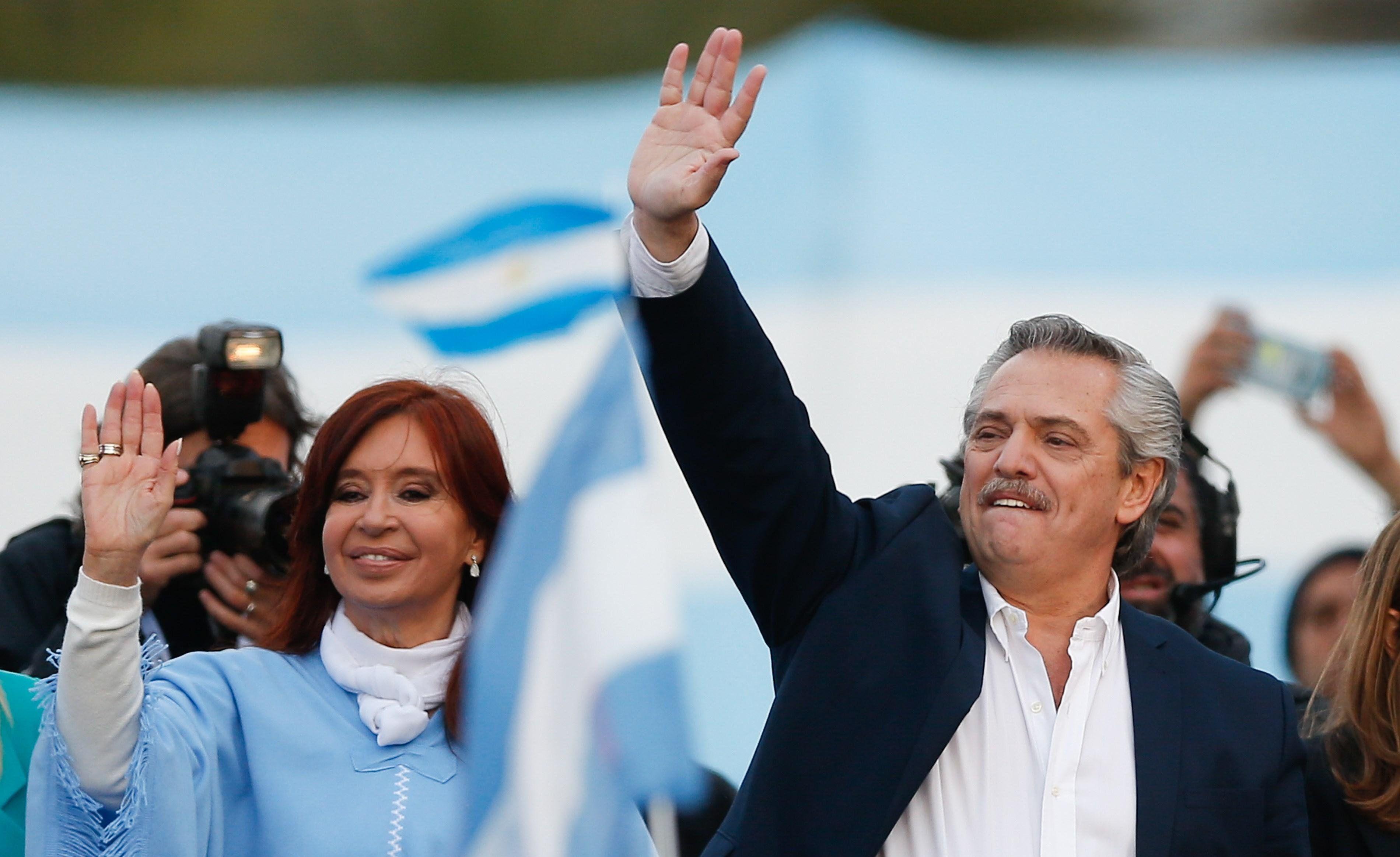 El candidato a la Presidencia de Argentina, el opositor peronista Alberto Fernández, derrotó sin sobresaltos al actual presidente liberal Mauricio Macri. (EFE/Juan Ignacio Roncoroni).