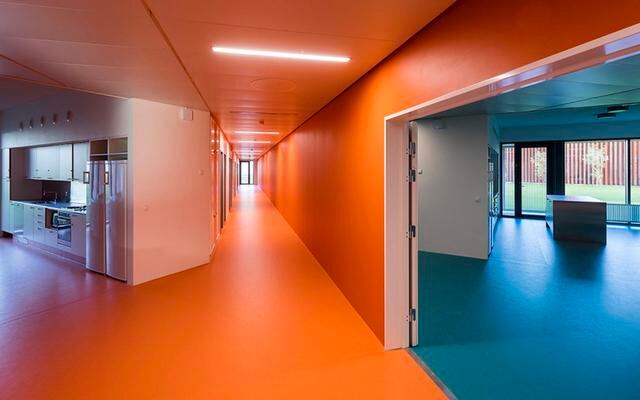 FOTO 3 | Este recinto tiene garantías que en realidad parece un moderno campus universitario. (Foto: Moller Architects)