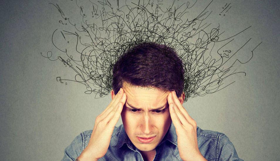 FOTO 1 | 1. Te sientes cansado todo el tiempo. Sea mañana, tarde o noche, la sensación de fatiga nunca abandona tu cuerpo. Aunque te vayas a la cama temprano y sientas que hayas dormido bien, te despiertas al día siguiente y te sigues sintiendo cansado. El estrés es uno de los principales vampiros energéticos.