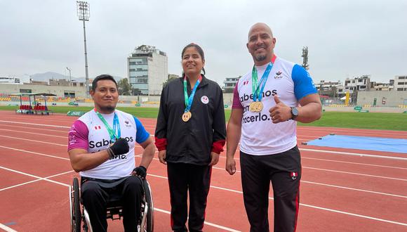 Paratletas peruanos ganadores de medallas en Abierto de Paratletismo de Lima 2022.