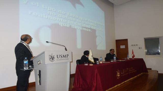 Foto 7 | Universidad De San Martín De Porres (sedes de Lima, Arequipa y Lambayeque). Los recién egresados ganan en promedio S/ 3,863 al mes.