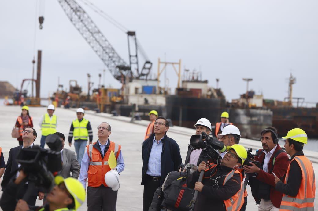 Martín Vizcarra declaró ante la prensa luego de realizar una visita oficial a Pisco. (Foto: Difusión)