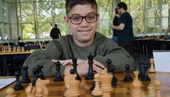 Faustino Oro, el joven prodigio del ajedrez (Foto: EFE)