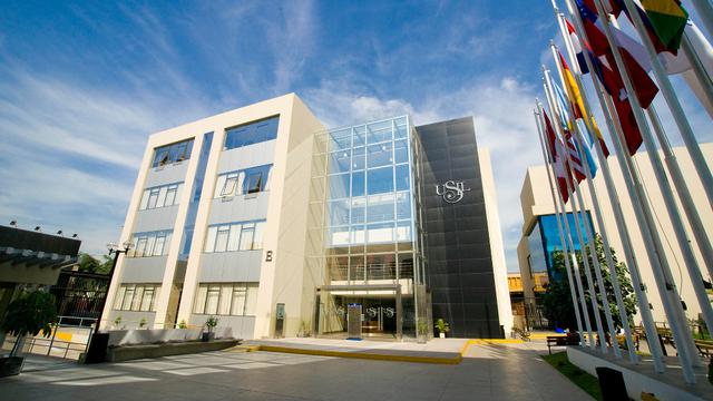 FOTO 1 | Universidad San Ignacio de Loyola cuenta con licencia para ofrecer el servicio educativo superior universitario otorgado por la Superintendencia Nacional de Educación Superior Universitaria – Sunedu (Foto: Andina)