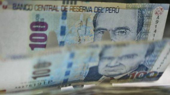 El bono extraordinario correspondiente al 9 % equivale a lo que los empleadores dejarán de aportar al Seguro Social de Salud (Essalud) este mes de julio. (Foto: Andina)