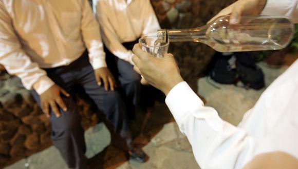 Más del 25% de las bebidas alcohólicas que se consumen en el Perú son de origen ilegal. (Foto: USI)