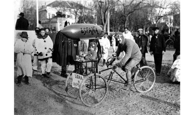 Curioso triciclo de 1928
