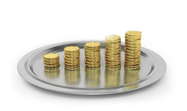 No hacer que tu dinero trabaje para ti Hacer dinero es muy fácil, insiste Jordan. Pero uno de los errores más comunes que comete la gente es que no hacen que el dinero trabaje para ellos. “Si lo logras, será fácil hacer dinero.” Tras concluir su participa