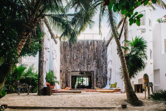 FOTO 1 | Una mansión que fue habitada y luego abandonada por el líder del narcotráfico colombiano, Pablo Escobar, ahora es un hotel de lujo en una de las zonas vacacionales más exclusivas de México.