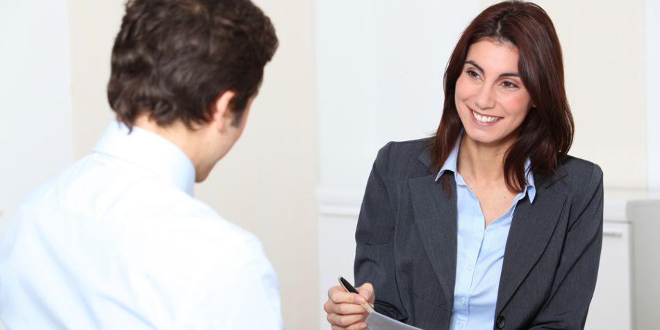 No tiene que convertirse en un superhéroe en su primera semana de trabajo. (Foto: Shutterstock)