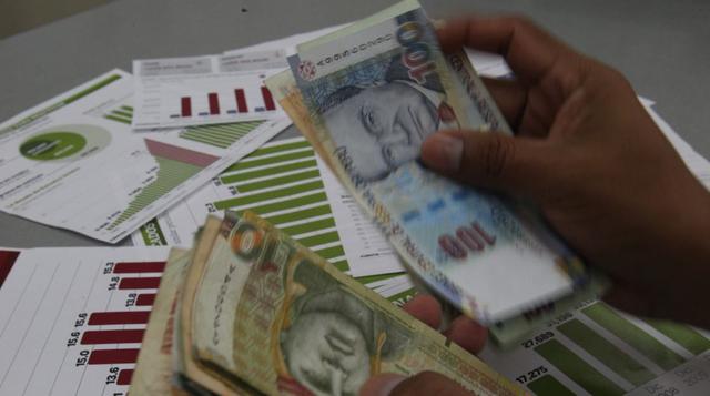 FOTO 12 | Para el 8% de trabajadores infelices, no pueden equilibrar su trabajo con su vida personal.