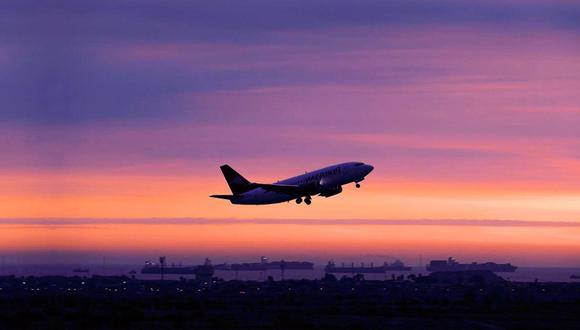 Según el proyecto aprobado en la Comisión de Transportes del Congreso, la nueva aerolínea ofrecerá tarifas a bajo costo en rutas troncales y subsidiarias. (Foto: GEC)