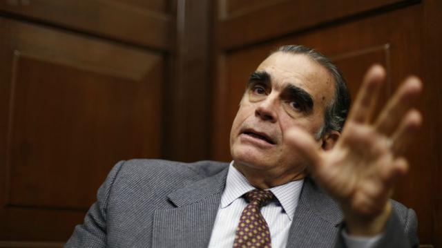 FOTO 11 | Del Congreso a Produce. El presidente de la República, Pedro Pablo Kuczynski, ha tenido que mirar a los integrantes de su bancada para darle el soporte a su gabinete. Así, incorporó a Pedro Olaechea como ministro de la Producción.