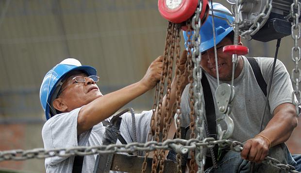 El ingreso promedio mensual en Lima Metropolitana solo mejoró en 1% en los últimos tres meses. (Foto: GEC)