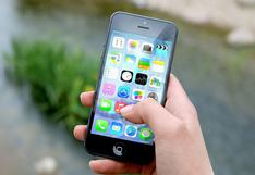Usar móviles no aumenta riesgo de tumor cerebral en jóvenes, según estudio