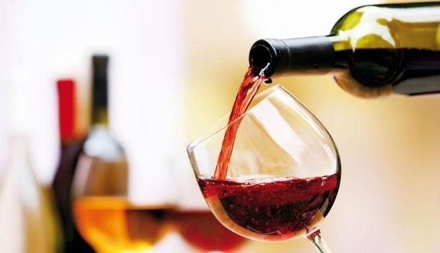 FOTO 3 |  El 37% invierte en vinos, el 22% está interesado.