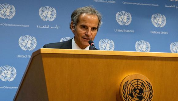 El director general de la Agencia Internacional de Energía Atómica (OIEA), Rafael Grossi, habla durante una conferencia de prensa en la sede de la ONU el 21 de septiembre de 2022 en Nueva York. (Foto de Yuki IWAMURA / AFP)