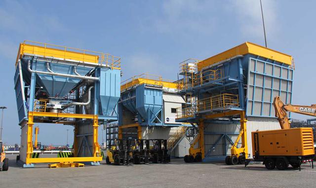 Tolvas Medio ambientales. Las tolvas medio ambientales son las únicas en el Perú. Son utilizados para la descarga de carga a granel sólido. Peso máximo de la tolva llena: 100 toneladas. Inversión por las 3 tolvas: USD 2.1 millones.