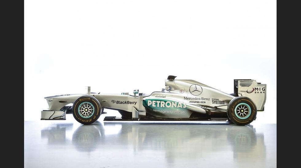 La marca de la estrella ha anunciado recientemente la puesta en venta de un W04, monoplaza oficial de su equipo de Fórmula 1 en la temporada 2013. (Foto: Motorpasión)