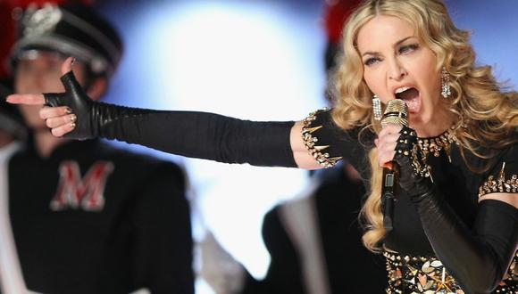 En un video en su cuenta Instagram, Madonna yuxtapone en un montaje las imágenes de Adolf Hitler y Vladimir Putin, sobre el fondo de su canción “Sorry”. (Foto: Getty Images)