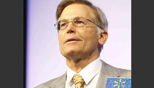 FOTO 9 |  Jim Walton. Edad que hizo primer millón: 34/ Edad en que ganó los primeros mil millones: 44/ Años por medio: 10. (Foto: Walmart Corporate, via Wikimedia Commons)