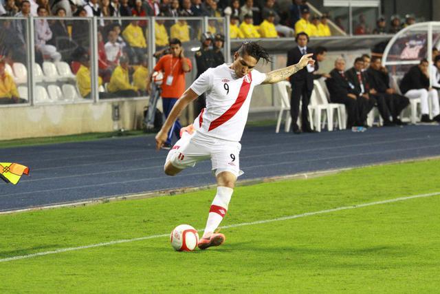 Foto 4 | (Facebook Paolo Guerrero)