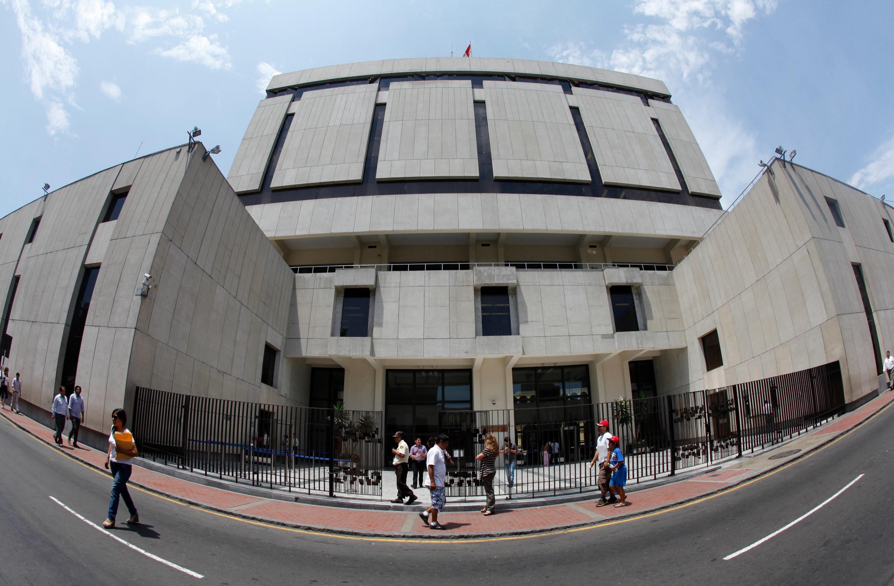 Si el BCRP quiere estimular la economía, baja su tasa de referencia y modula el flujo de crédito en el mercado interbancario. Es sencillo y es inmediato. (Foto: GEC)