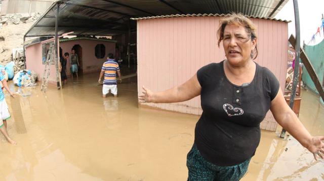 Damnificados por los estragos de los huaicos provocados por el desborde del río Huaycoloro. (Foto: Andina)