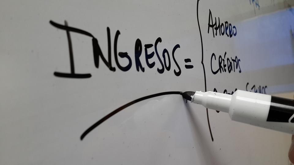 Conozca en esta galería qué debe tener en cuenta antes de solicitar un préstamo en una entidad financiera. (Foto: Pixabay)