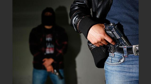 Por el contrario, aumentó la población víctima de algún hecho delictivo en los departamentos de Tacna en 8.5 puntos porcentuales (36% a 44.6%), Ayacucho en 3.2 puntos porcentuales (23.5% a 26.7%), Cusco en 2.1 puntos porcentuales (41% a 43.1%), Tumbes en 