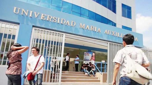 Universidad María Auxiliadora. Ubicada en Lima. Las carreras autorizadas son cinco: Administración de Negocios Internacionales; Marketing empresarial; Enfermería; Contabilidad y finanzas; Farmacia y Bioquímica.