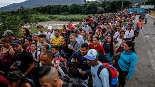 Más de 13,000 venezolanos llegaron a Ecuador en el último fin de semana sin visa