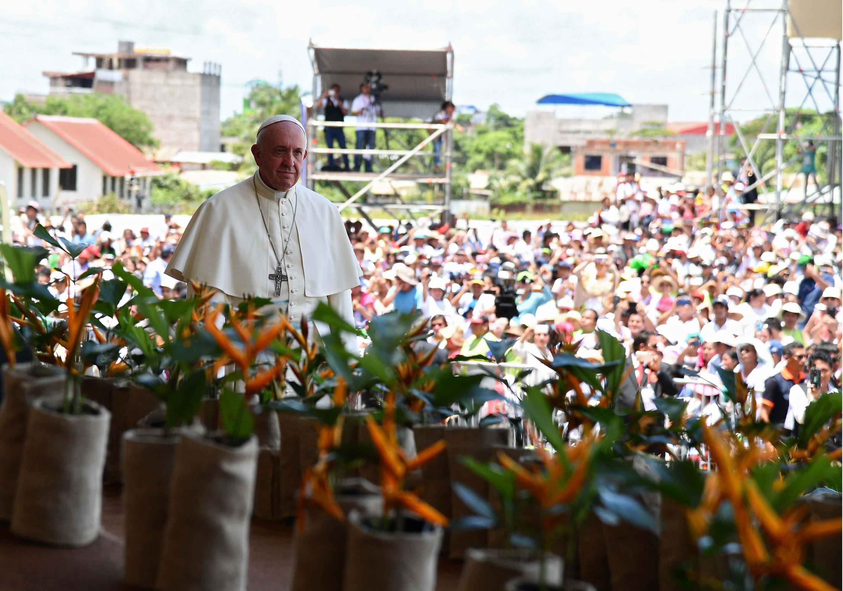 FOTO 1 | “Perú es tierra de esperanza que invita y desafía a la unidad de todo su pueblo". (Foto: AFP)