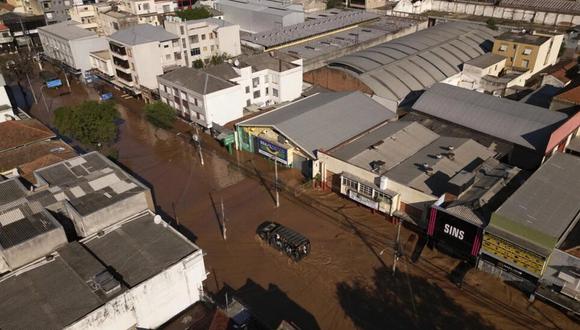 Vista de una calle de Porto Alegre (Brasil) inundada el 6 de mayo de 2024 © Florian PLAUCHEUR / AFP