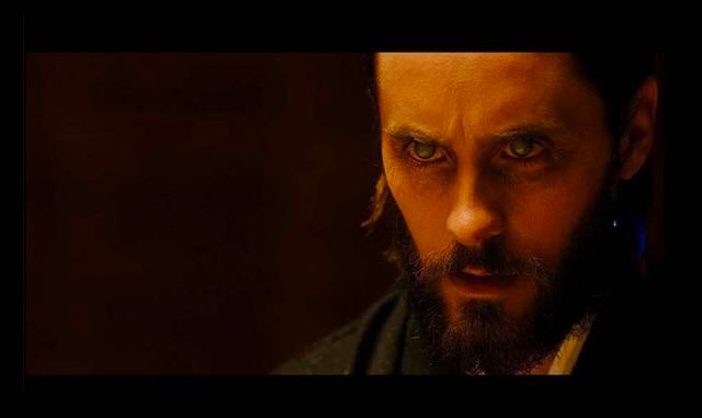 FOTO 9 | NIANDER WALLACE, UN NUEVO VILLANO.- Jared Leto da vida a Niander Wallace, un nuevo creador de replicantes que ha tomado el relevo a la extinta Tyrell Corporation. El mismo hombre que salvó al planeta de una crisis de alimentos global, con sus pro