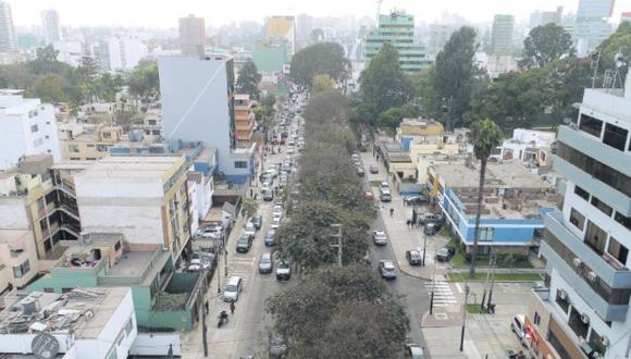 Cuarto Juzgado Constitucional de Lima decide anular ampliación de carriles en la avenida Aramburú.&nbsp;(Foto: El Comercio)
