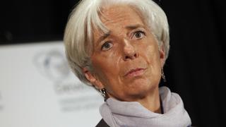Lagarde promete seguir apoyando a Grecia