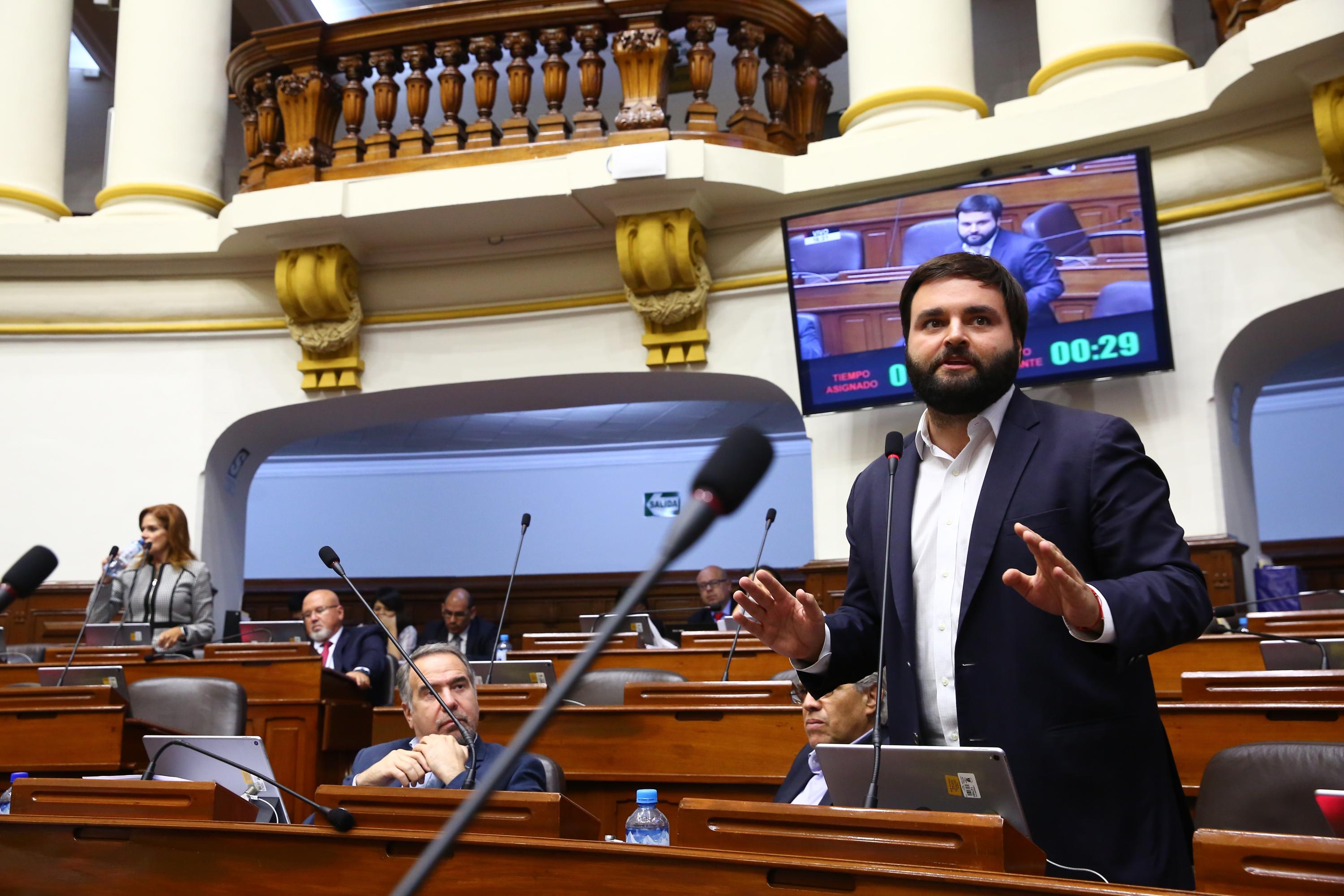 El legislador Alberto de Belaunde se mostró a favor de recomponer las comisiones del Parlamento. (Foto: Congreso)
