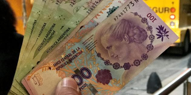 Los inversores esperaban ver la primera reacción de Wall Street a los controles de capital impuestos durante el fin de semana en Buenos Aires. (Foto: Reuters)