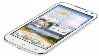 Huawei presenta Ascend P7, el smartphone 4G más fino del mundo