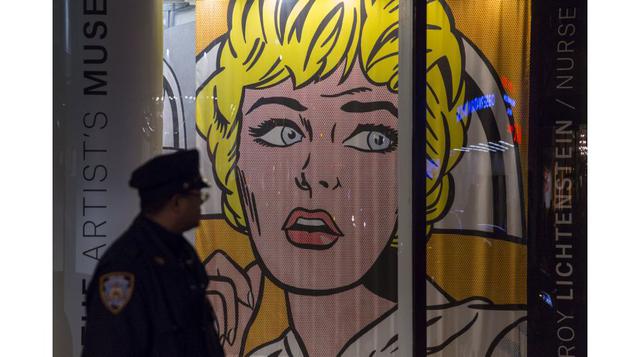 Un cuadro de Roy Lichtenstein que no había estado en venta en 20 años también hizo historia para este artista pop. "Nurse" (Enfermera) se vendió en US$ 95.3 millones, casi el doble que el anterior record para uno de sus cuadros, US$ 56 millones.