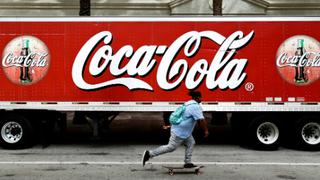 Activistas demandan a Coca-Cola por supuesta publicidad engañosa