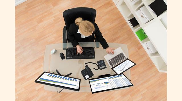 Facilidades: Los procesos de trabajo en la medida que se apoyan en plataformas tecnológicas, logran que las personas simplifiquen sus actividades laborales porque mucha de la rutina laboral la hará la computadora, ello planteará al empleado un esquema de 