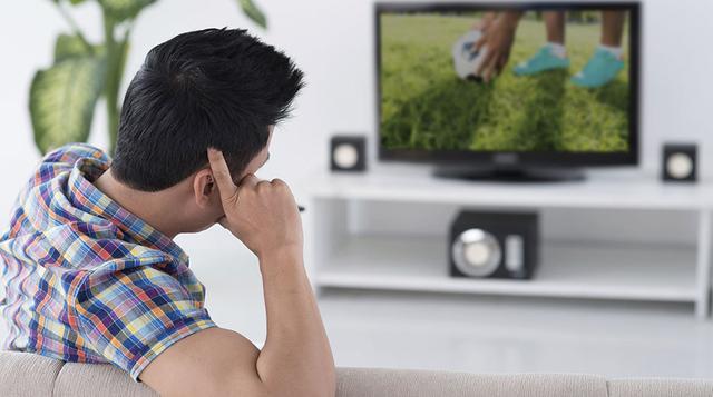 8.       El proceso de elección de una película cuenta con micromomentos que el estudio también detalla. Primero los peruanos oyen de la película (1 a 3 meses), luego buscan información de la película (entre 1 semana y el día anterior de verla).