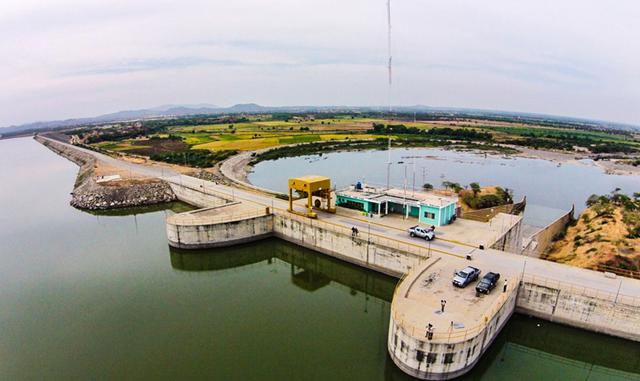 Foto 1 | Ampliación del reservorio de Poechos por 112 millones (región Piura). La obra se encuentra en ejecución y permitirá incrementar la capacidad de almacenamiento de agua en 200 millones de metros cúbicos de agua para Piura.