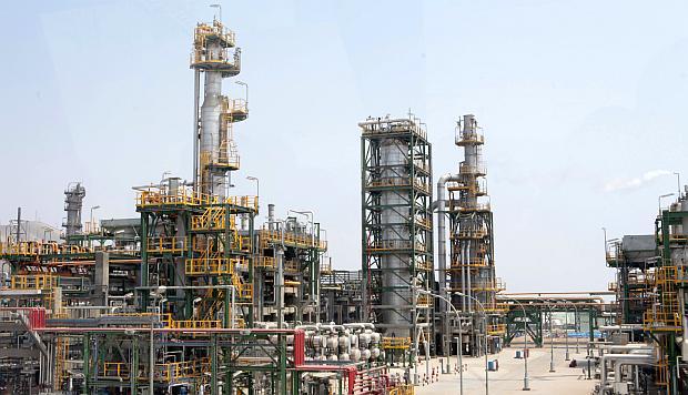 La refinería de La Pampilla, operada por Repsol, tiene una capacidad de producción de 117,000 barriles por día. (Foto: GEC)