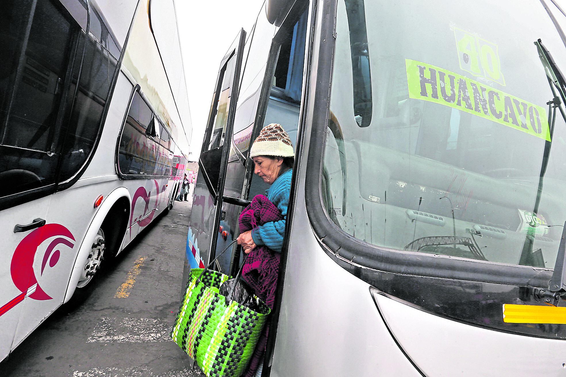 El sector transporte interprovincial de pasajeros no creció en el 2019. (Foto: GEC)